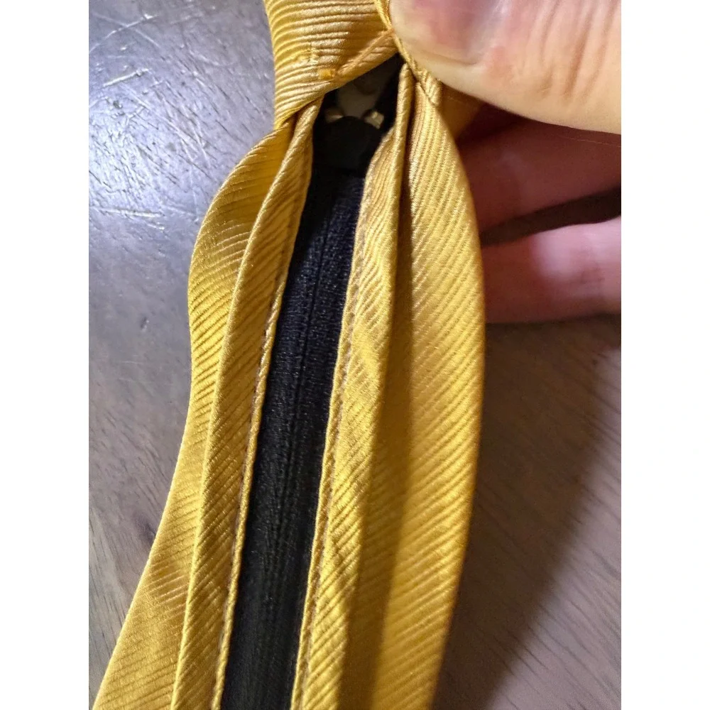 Nautica Boys Zipper Necktie 100% Silk Ribbed Texture Yellow One Size